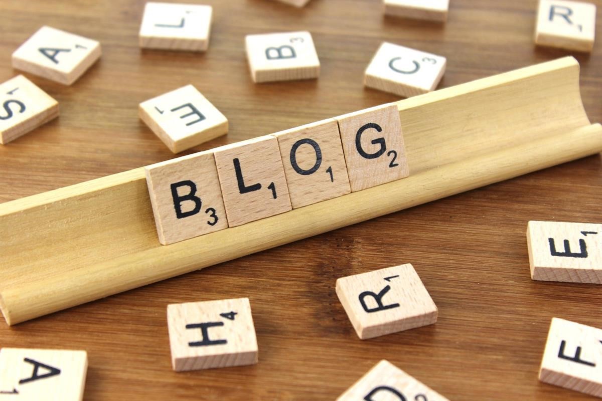 What To Keep In Mind When Looking For a Blogger Outreach Service